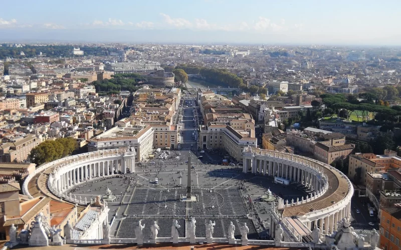 vatican-1127563_1280